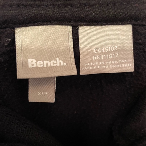 Bench hoodie - Picture 2 of 3